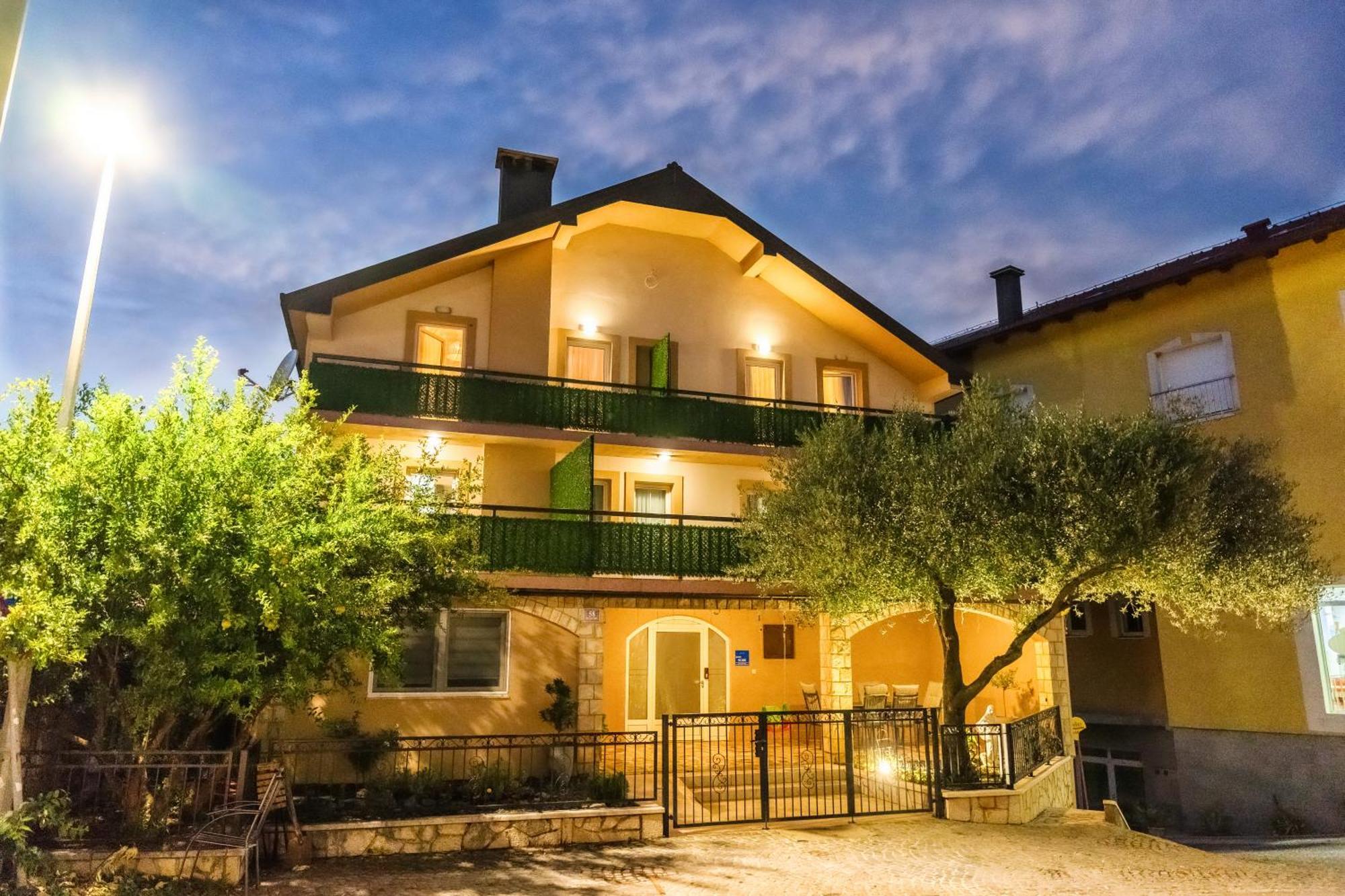 Apparition Hill Apartments Međugorje Buitenkant foto