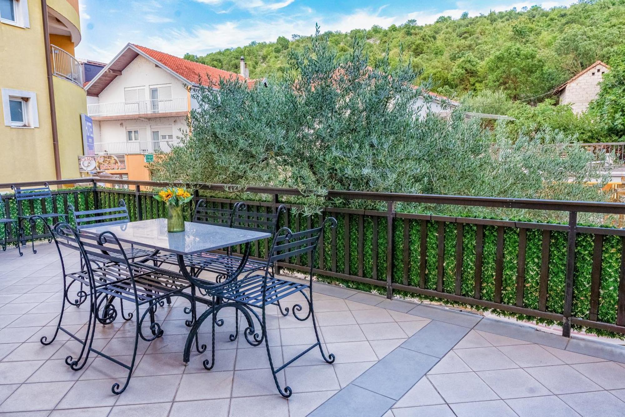 Apparition Hill Apartments Međugorje Buitenkant foto